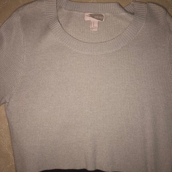 Colorblock Sweater - Picture 5 of 5